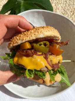 Spicy Cheeseburger recept